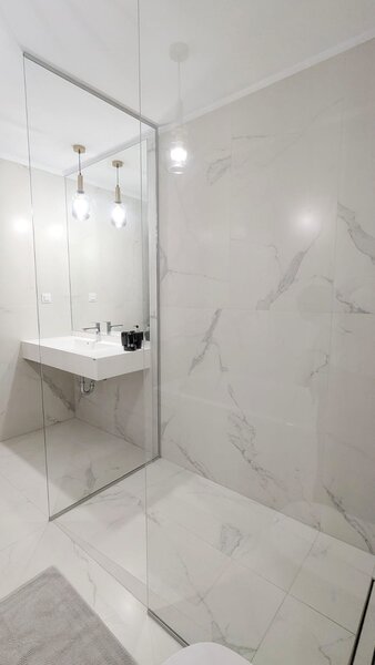 One Lake Club 2025, Prima Inchiriere, Ap 2 camere 66 mp, Centrala, AC