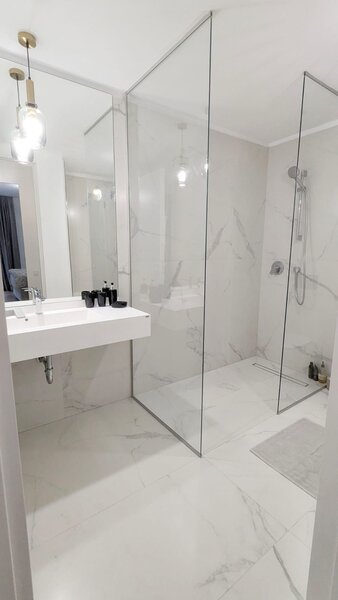 One Lake Club 2025, Prima Inchiriere, Ap 2 camere 66 mp, Centrala, AC